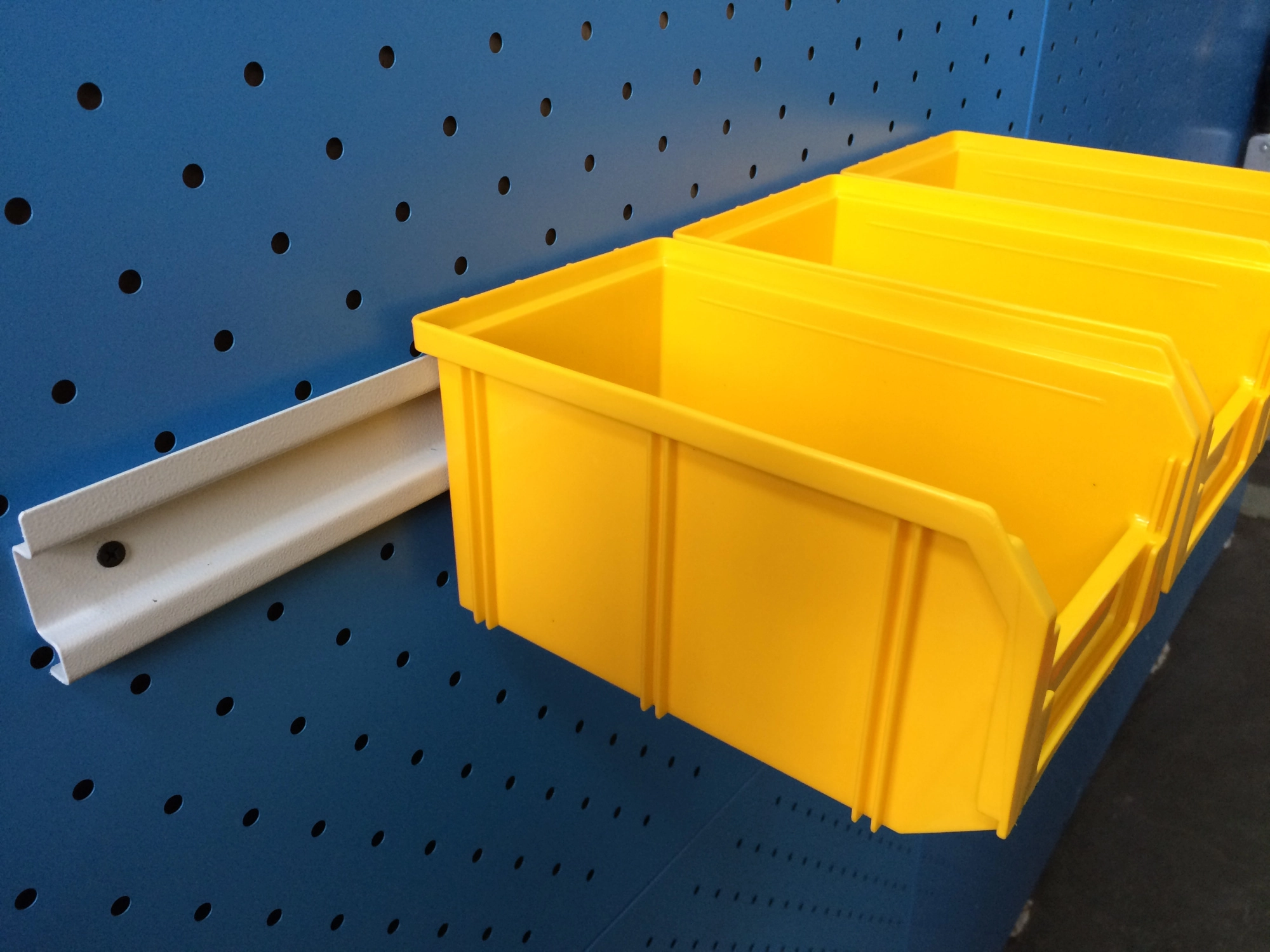 Органайзер настенный Стелла-техник V-2-650-желтый , 4 ящика V-2