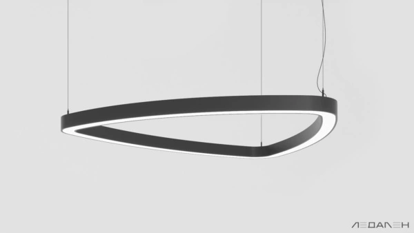 Треугольный светильник TRIANGOLO SOFT PRO XL 6000K 90W, корпус черный